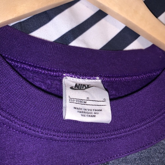 Custom Nike Rework Crewneck - Picture 5 of 5